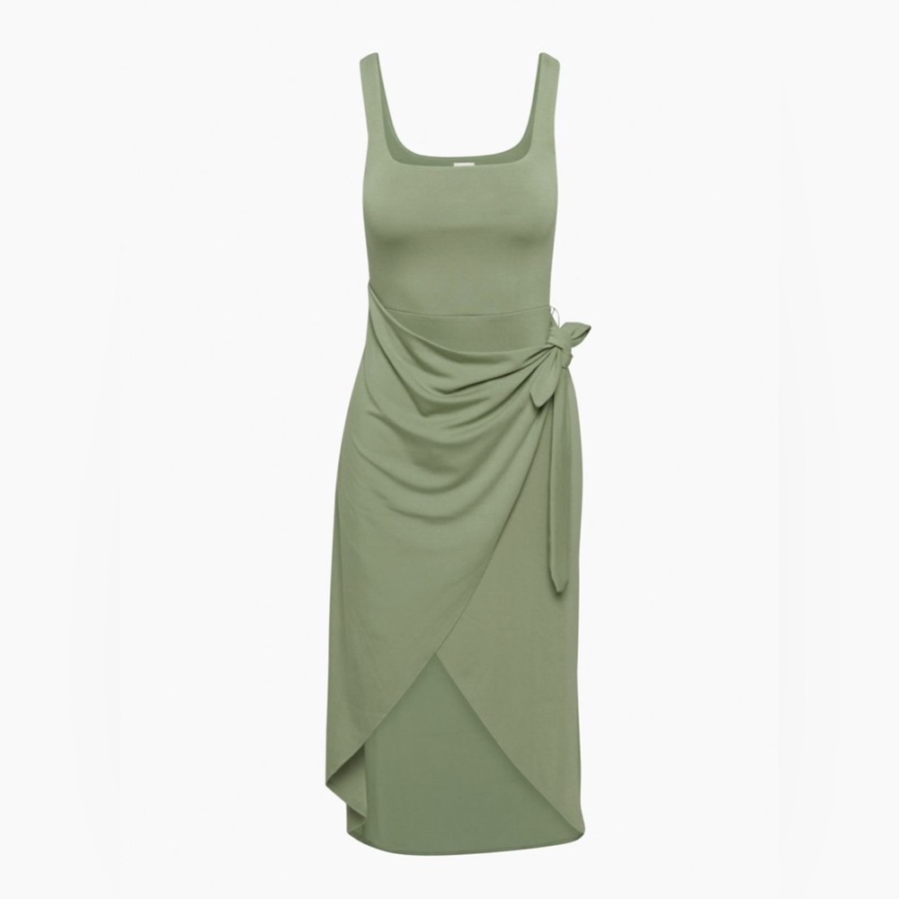 Wilfred Aritzia Midi Saturn Dress in Pale Green